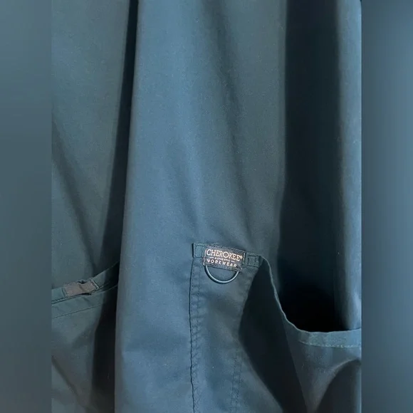 Cherokee Women's V-Neck Scrub Top - Teal and Gray - Picture 2 of 5